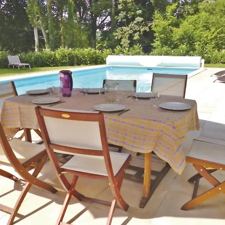 Nice In Sur Andelle W/ Wifi And 3 Bedrooms Tatil Evi